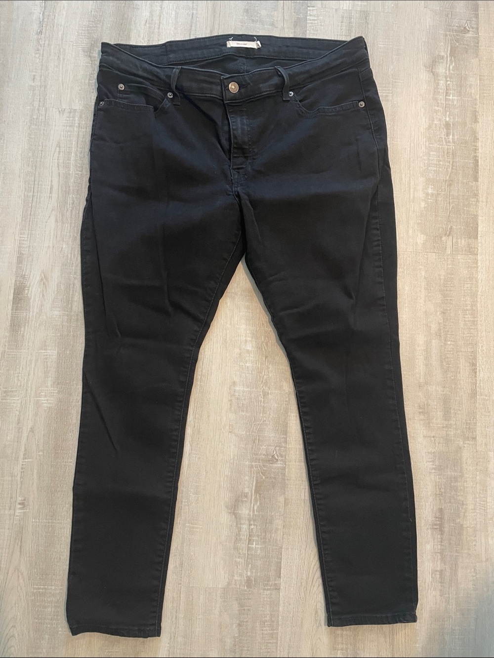 Levi's Black Skinny Jeans for Women